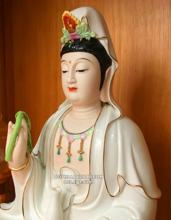 tượng Phật Bà Quan Âm bằng sứ trắng viền vàng đẹp