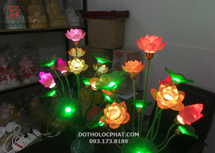 đèn thờ cúng phong thủy bình ngọc 13 bông đẹp nhất