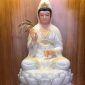 tượng quan âm đẹp bằng đá trắng viền vàng