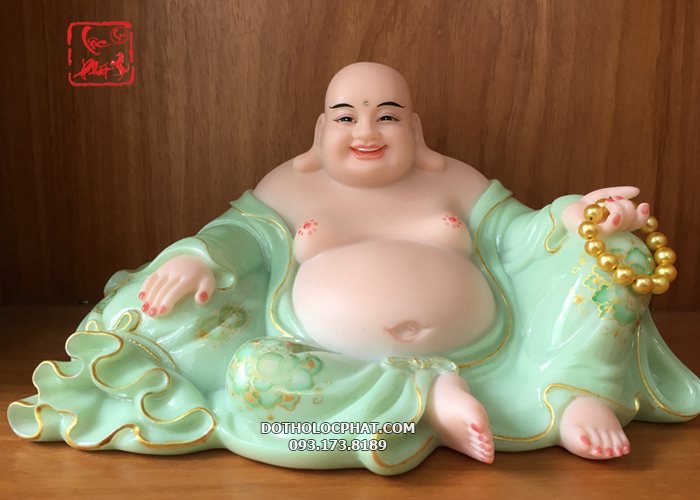 Phật Di Lặc thường được thờ với mong muốn xua tan buồn phiền, mang đến bình an, may, mắn, thịnh vượng, tài lộc dồi dào