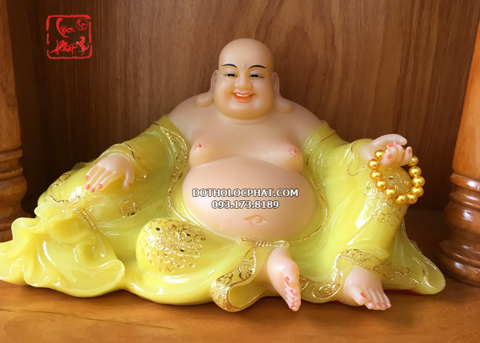 Tượng Phật Di Lặc bằng đá thạch anh cao cấp, y áo viền vàng sang trọng