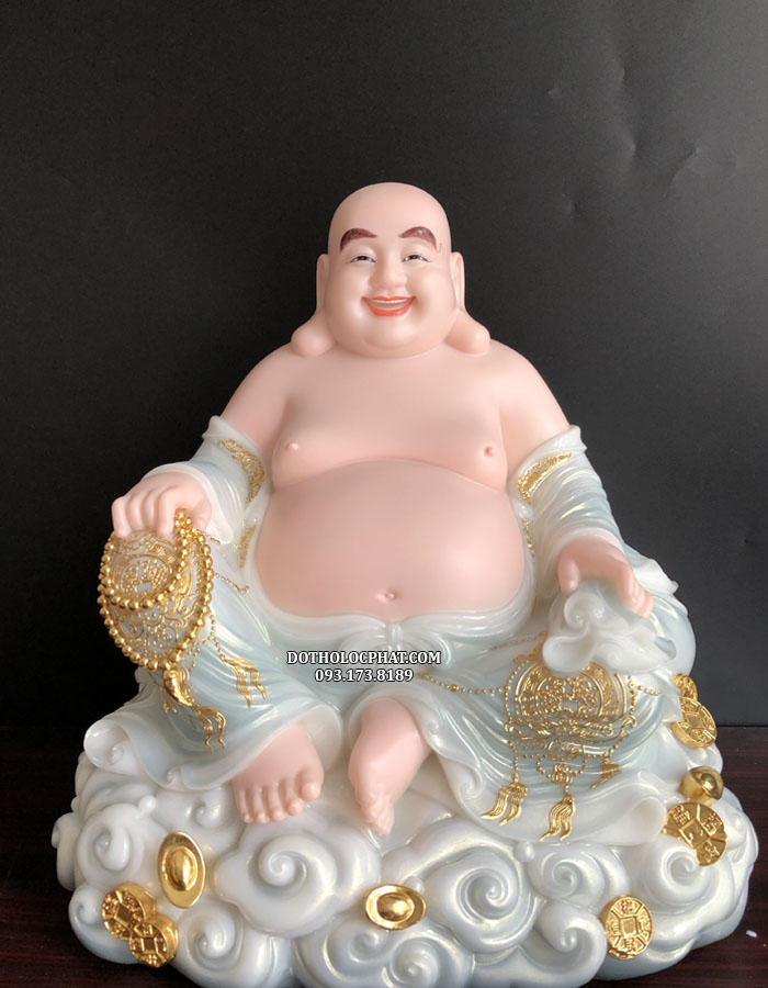 Tượng Phật Di Lặc ngồi đám mây màu sắc độc đáo nhất tại Lộc Phát