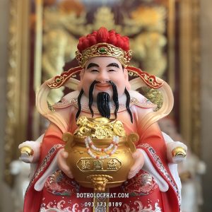 Tượng Thần Tiền Áo Gấm Đỏ Đế Hoa Văn TT-017