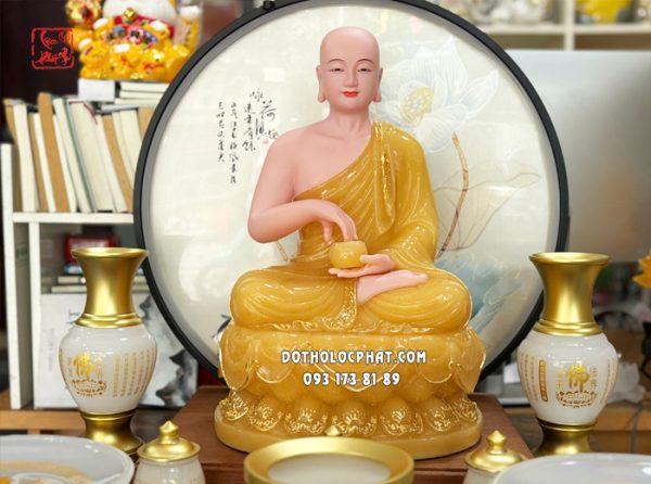 tuong-thanh-tang-sivali-thach-anh-vien-vang-1