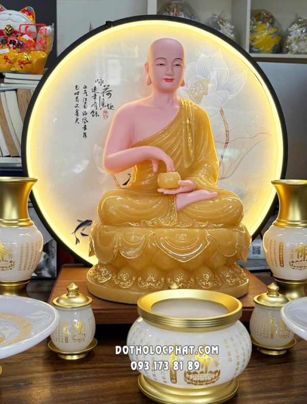 tuong-thanh-tang-sivali-thach-anh-vien-vang-5