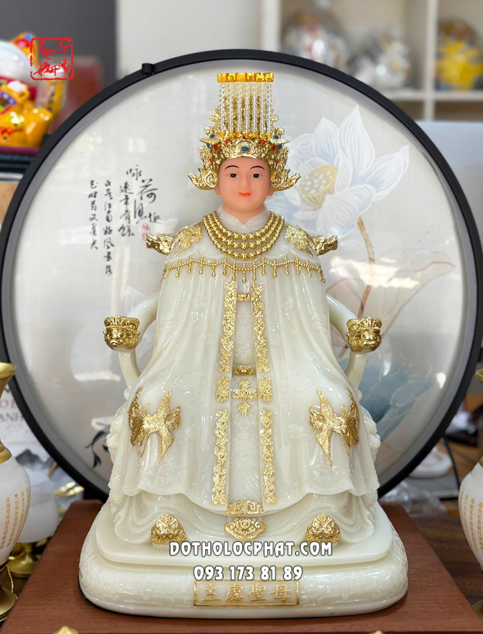 Tượng Bà Chúa Xứ áo trắng viền vàng bằng bột đá đẹp nhất