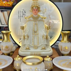 Tượng Bà Chúa Xứ áo trắng viền vàng bằng bột đá đẹp nhất
