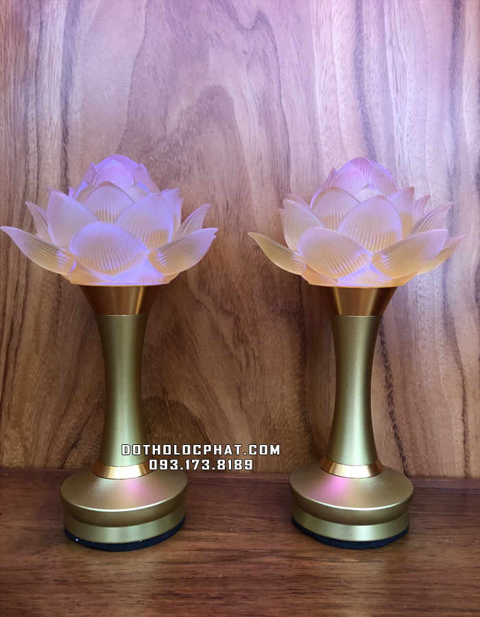 đèn thờ cúng sen nở 3 tầng lưu ly đổi màu trắng đẹp
