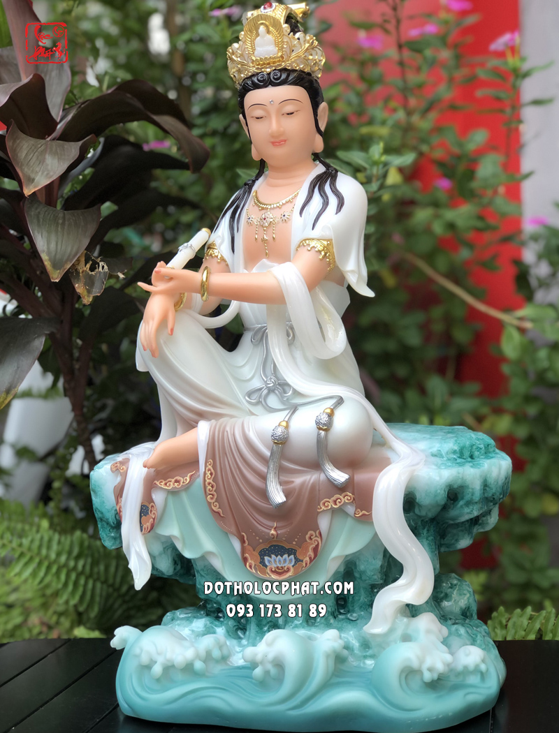 Tượng Quan Âm Tự Tại Áo Gấm Ngồi Non Nước QABT-081