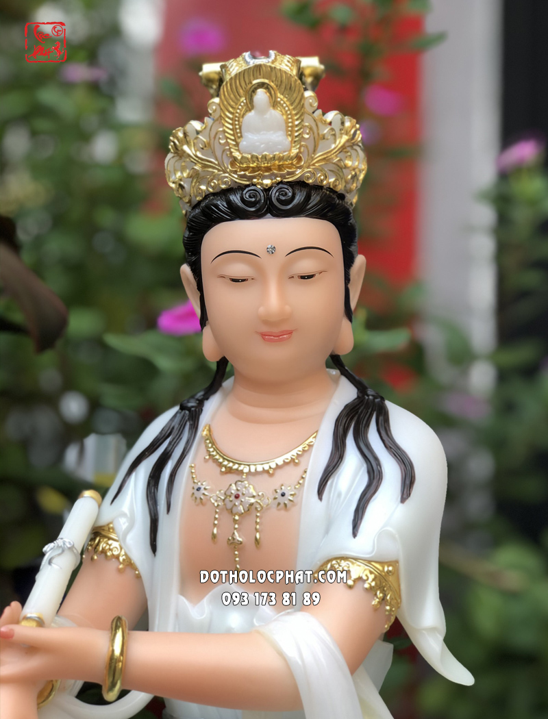 Tượng Quan Âm Tự Tại Áo Gấm Ngồi Non Nước QABT-081