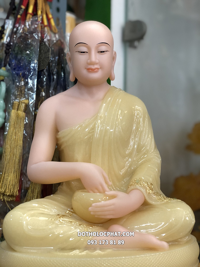 Tượng Thánh Tăng Sivali Thạch Anh Đế Viền Vàng SVL-009