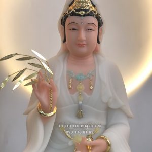 Tượng Phật Quan Âm Áo Trắng Phủ Bóng Mờ QABT-086
