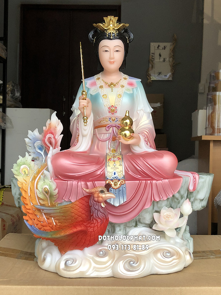 Tượng Mẹ Cửu Thiên Huyền Nữ bằng bột đá vẽ gấm