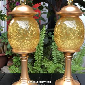 Cặp đèn thờ pha lê vàng nắp ô bằng pha lê lưu ly phối hợp kim đồng mạ vàng cao cấp