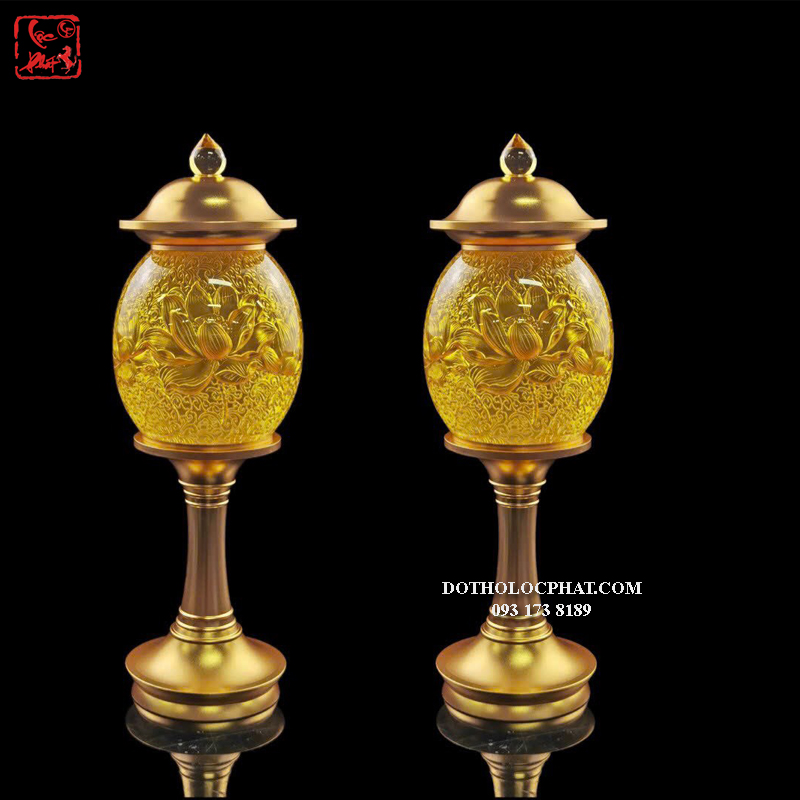 Cặp đèn thờ pha lê vàng nắp ô bằng pha lê phối hợp kim đồng mạ vàng cao cấp