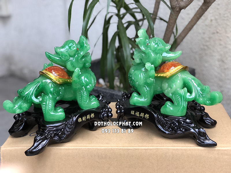 Tỳ Hưu Chiêu Tài Xanh Lục Mai Rùa THPT-018