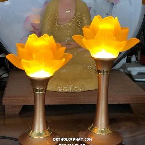Cặp đèn thờ hoa sen lưu ly thân hợp kim đẹp giá tốt 2 kích thước