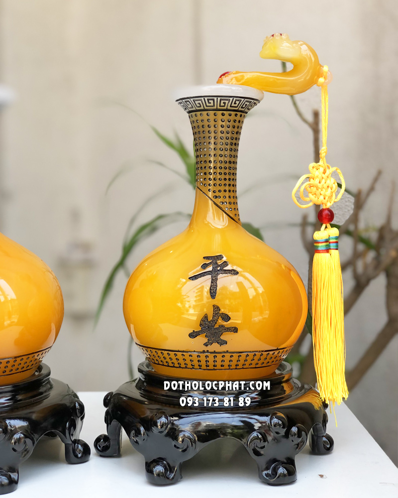 Lục Bình phong thủy tài lộc như ý bình an màu vàng