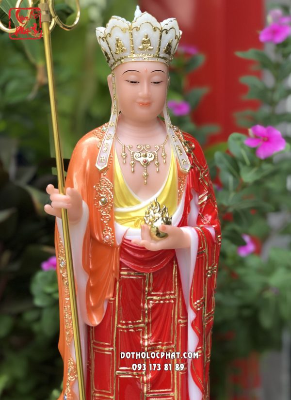 tuong-dia-tang-dung-ao-ca-sa-do-8