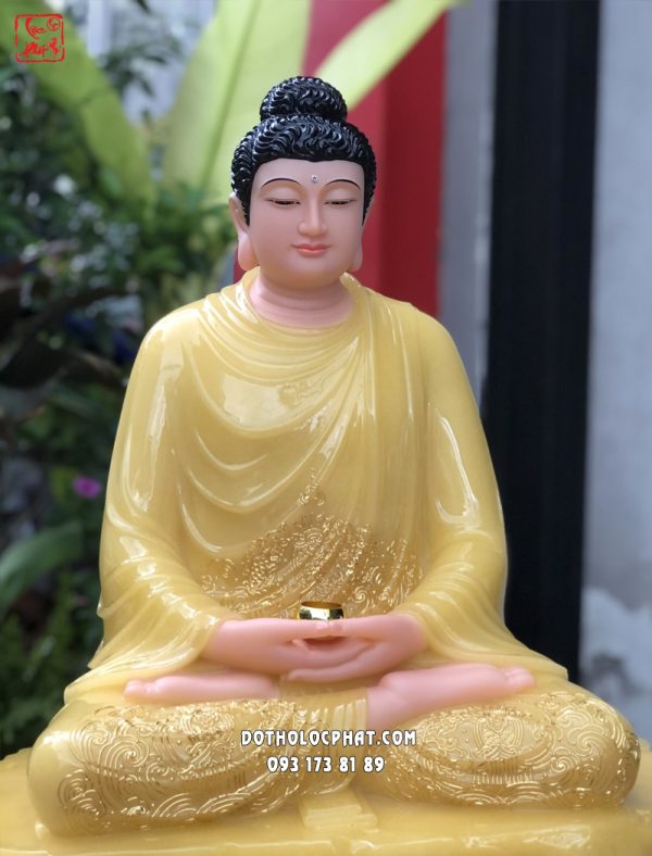 tuong-phat-thich-ca-thach-anh-be-da-3
