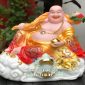 Tượng Phật Di Lặc áo gấm đỏ gậy như ý