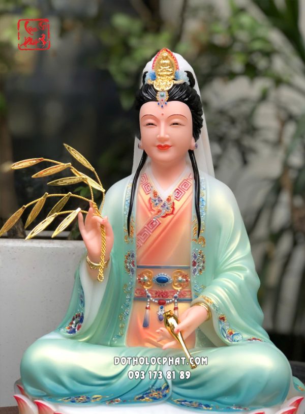 tuong-quan-am-ao-xanh-de-sen-hong-4