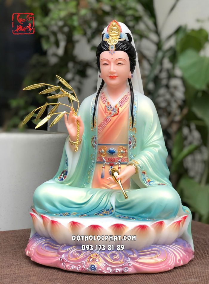 Tượng Quan Âm Bồ Tát áo xanh vẽ gấm ngồi đài sen đẹp