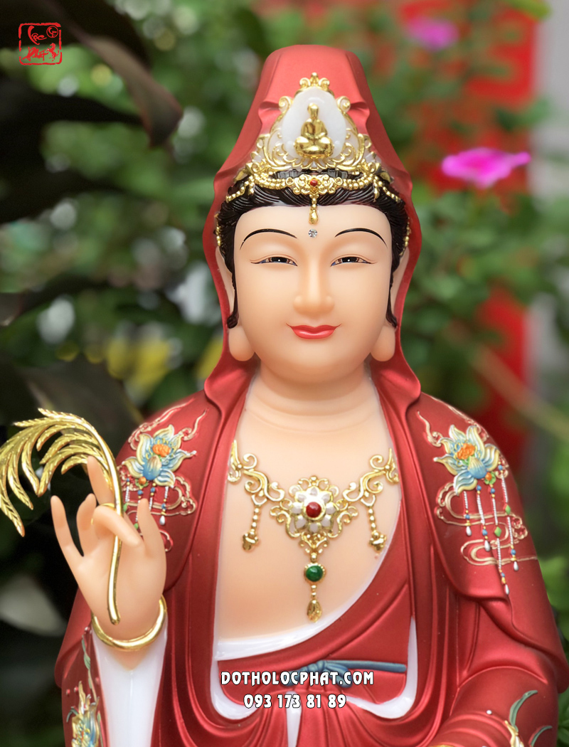 Tượng Quan Âm Bồ Tát hoa sen gấm đỏ đế non nước