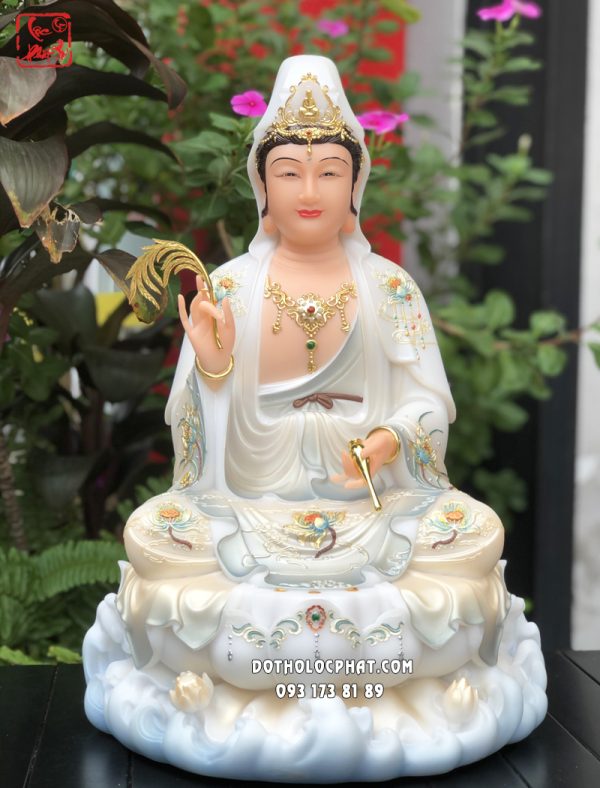 tuong-quan-am-hoa-sen-den-non-nuoc-trang-1