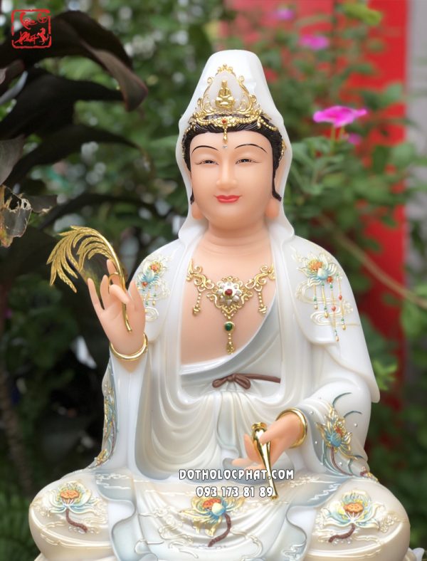 tuong-quan-am-hoa-sen-den-non-nuoc-trang-3