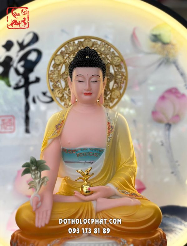 tuong-phat-duoc-su-gam-vang-hao-quang-3