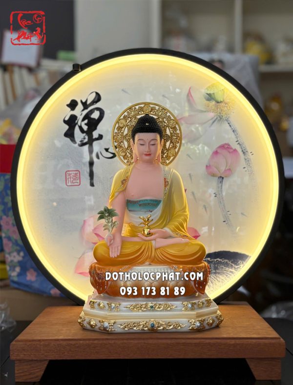 tuong-phat-duoc-su-gam-vang-hao-quang-4