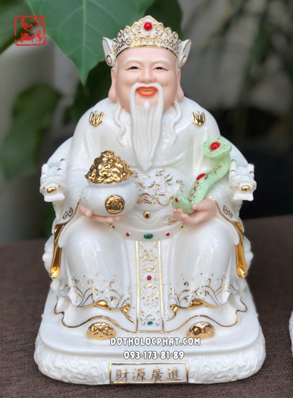tuong-than-tai-tho-dia-trang-hu-vang-1