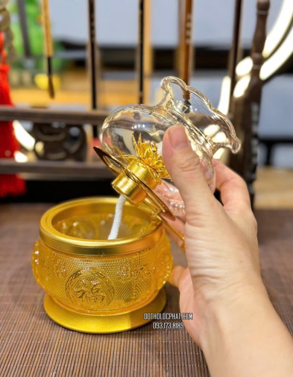 đèn dầu lưu ly vàng ngọc đẹp trong suốt