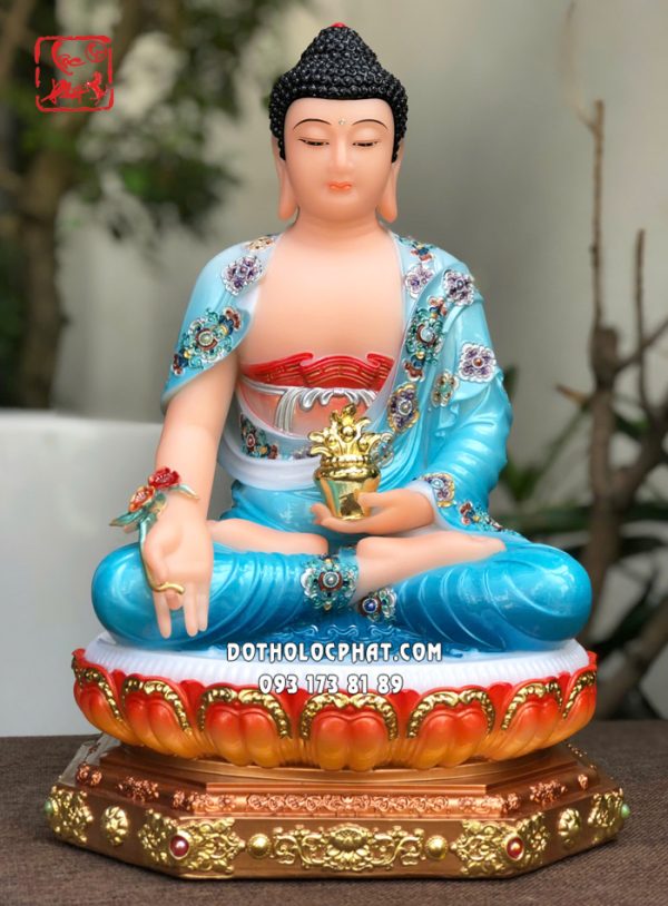 tuong-phat-duoc-su-xanh-vien-hoa-de-8-canh-1