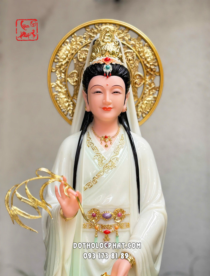 tuong-quan-am-bo-tat-hoa-sen-ao-xanh-hao-quang-5