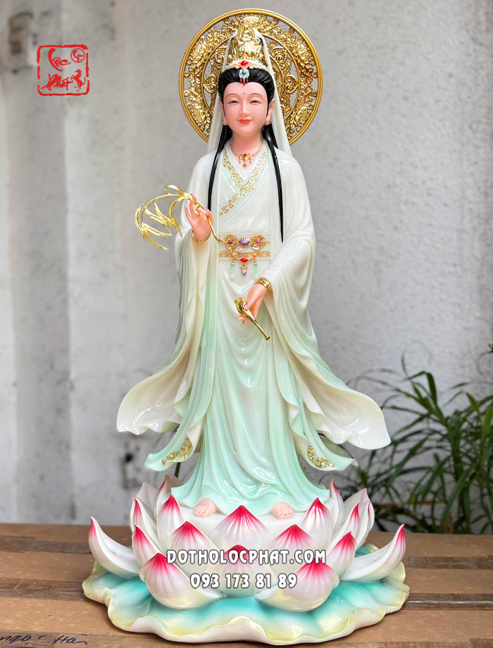 tuong-quan-am-bo-tat-hoa-sen-ao-xanh-hao-quang-9