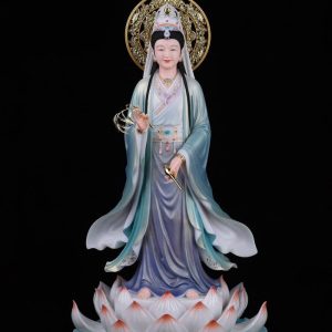 Tượng Quan Âm Liên Hoa đứng áo xanh lam có hào quang tròn
