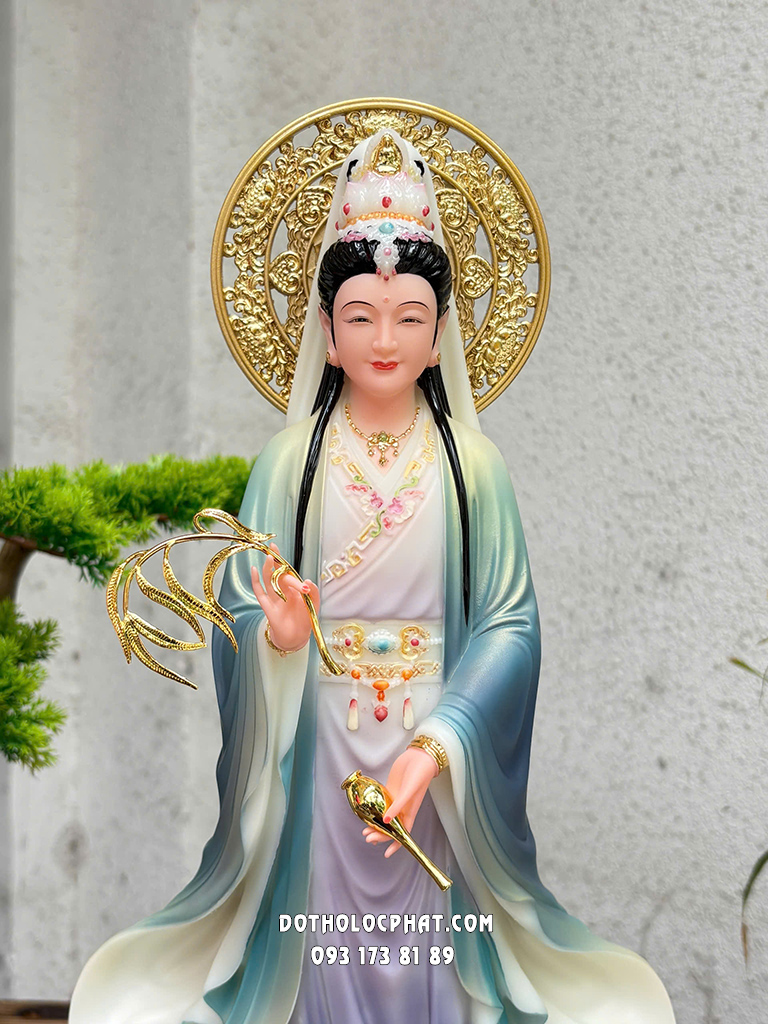 Tượng Quan Âm Liên Hoa Đứng Áo Lam Hào Quang QABT-141