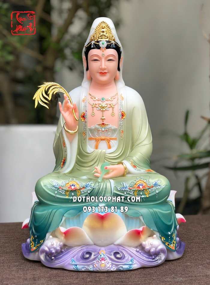 Tượng Quan Âm Bồ Tát xanh ngọc bích đế sen sóng nước