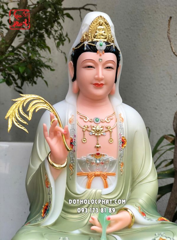 tuong-quan-am-xanh-ngoc-bich-de-sen-song-nuoc-3