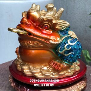 Tượng cóc ngậm tiền phong thủy lam ngọc vàng cam đẹp nhất