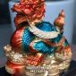 Tượng Long Quy phong thủy lam ngọc vàng cam đứng núi vàng
