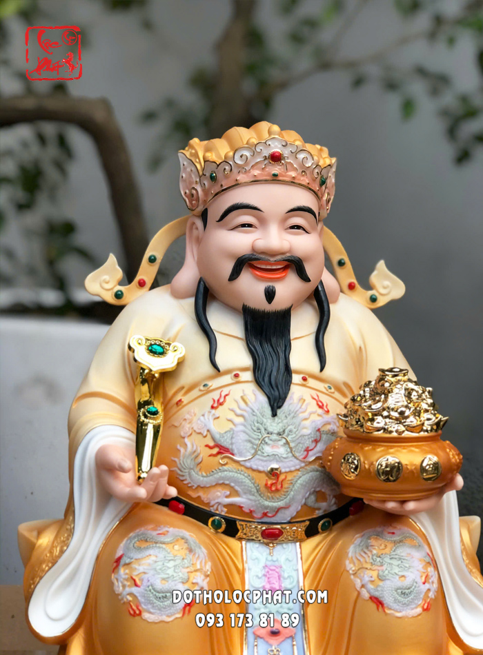 Tượng Thần Tiền như ý hũ vàng bằng sứ áo vàng đế mây