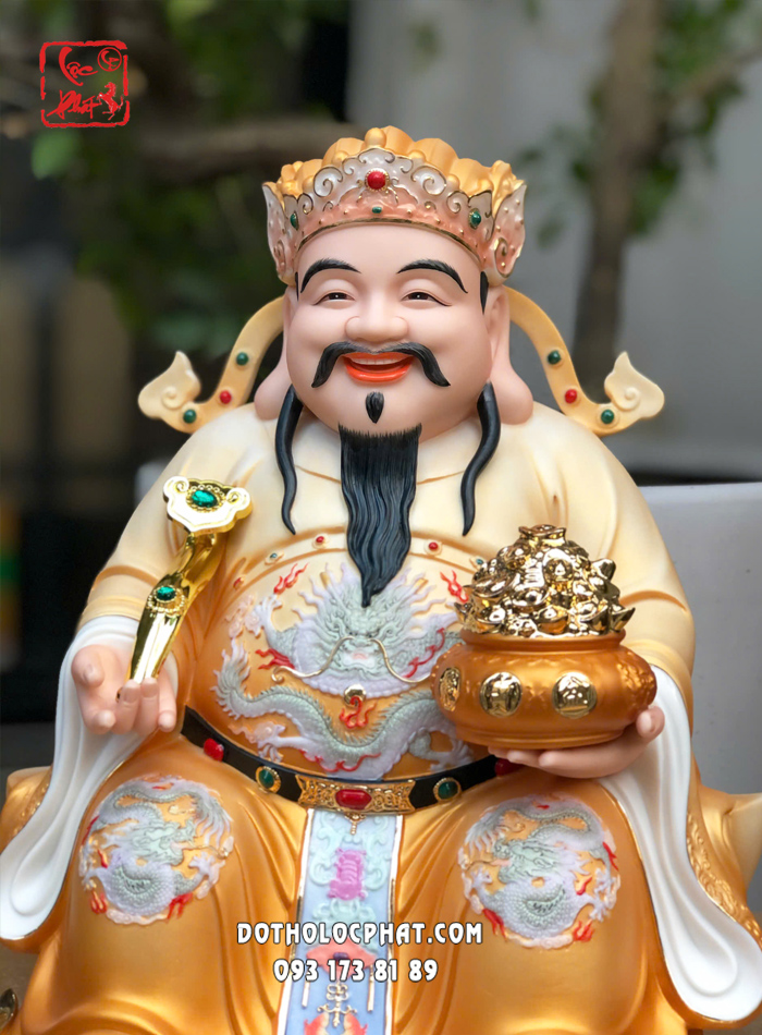 Tượng Thần Tiền như ý hũ vàng bằng sứ áo vàng đế mây