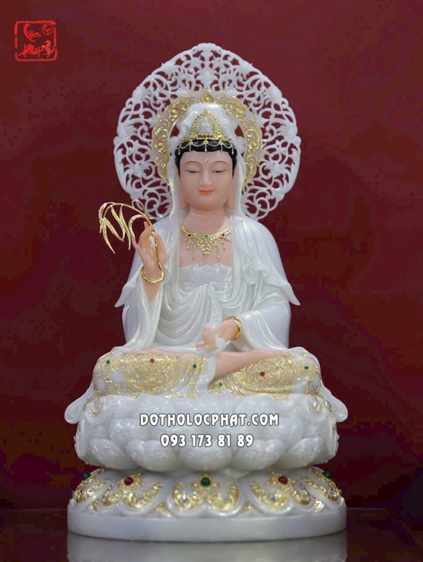 tuong-quan-am-bo-tat-trang-vien-vang-hao-quang-2