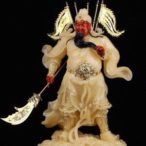 Tượng Quan Công xách đao vuốt râu bằng thạch anh đế mây