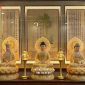 Tượng Ta Bà Tam Thánh thạch anh viền vàng nạm ngọc hào quang lá đề
