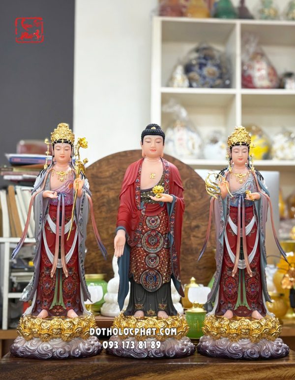 tuong-tay-phuong-tam-thanh-dung-gam-do-de-sen-vang-1