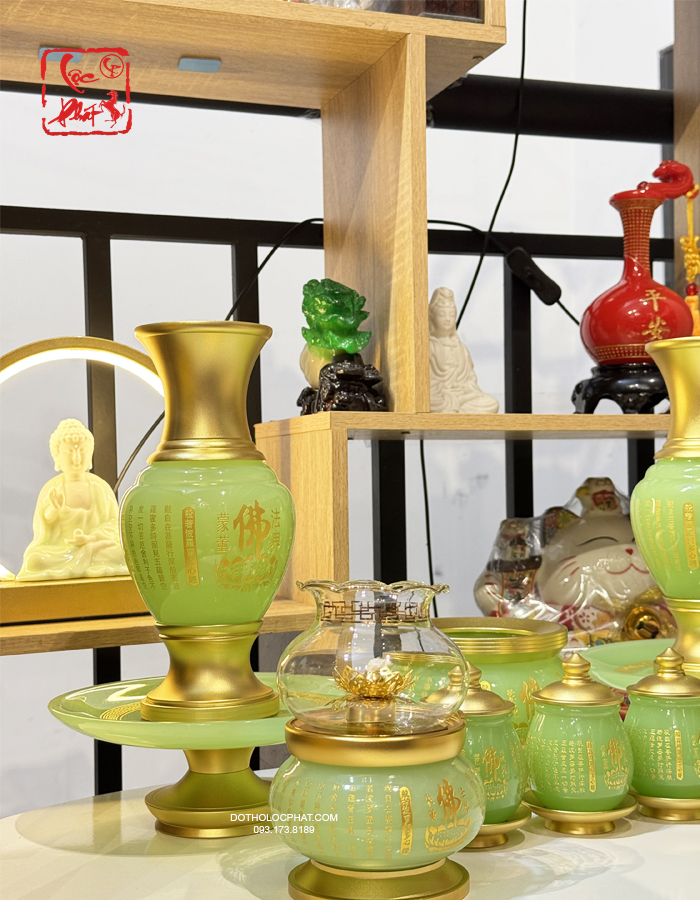 Bộ Đồ Thờ Bằng Bột Đá Thạch Ngọc đẹp